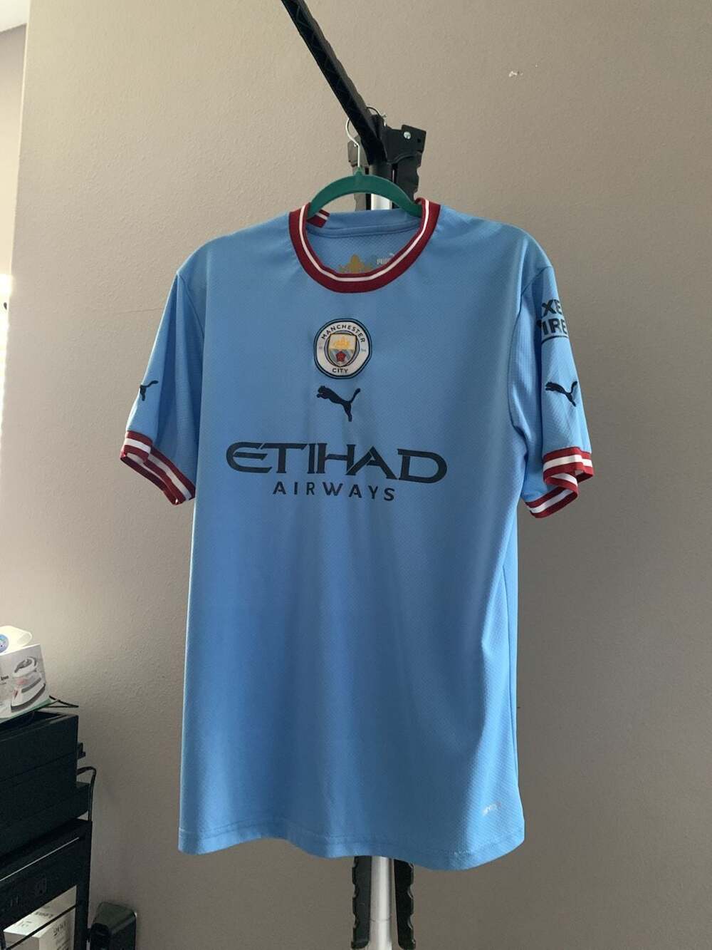 Puma Manchester City 2022/23 Home Football Jersey